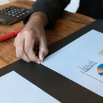 Статистика заработка продавцов на российских маркетплейсах